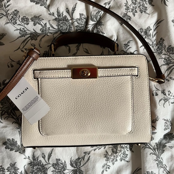 White Coach bag - Picture 3 of 8